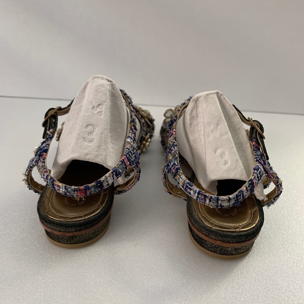Authentic CHANEL blue tweed CC Embellished sandals size IT 37.5 US 6.5 7 HTF! - Picture 13 of 13